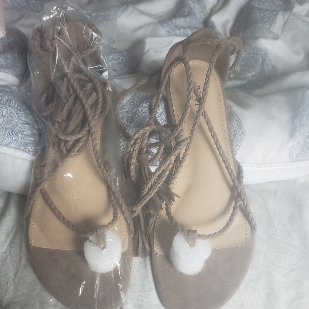 Brand new sandels
